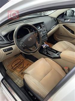 كيا كادينزا